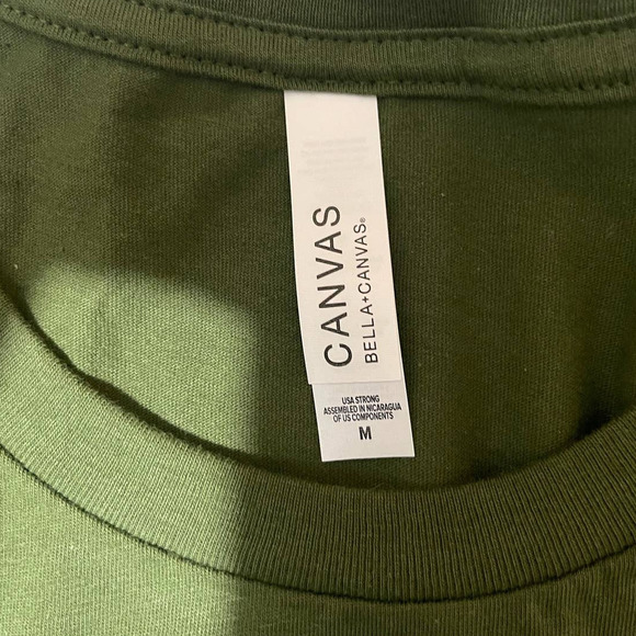 Wildflower Custom T-Shirt Unisex Medium Dark Green Multicolor Graphic Nature New - Picture 4 of 7